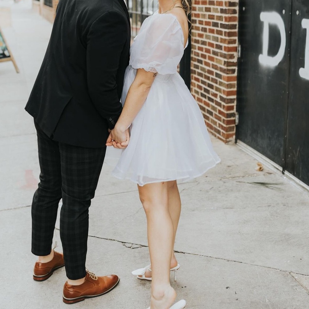 White tulle engagement dress size S